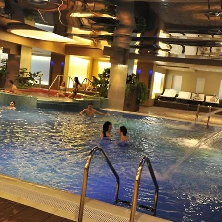 Rin Grand Sofmed Apartman