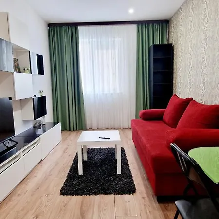 Rin Grand Sofmed Apartman *