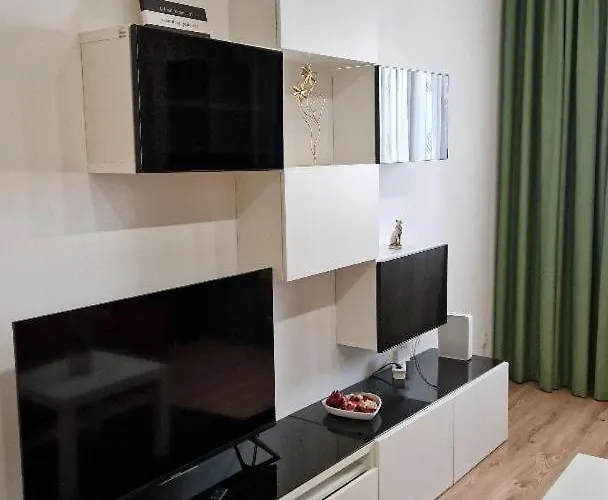 Rin Grand Sofmed * Bucureşti